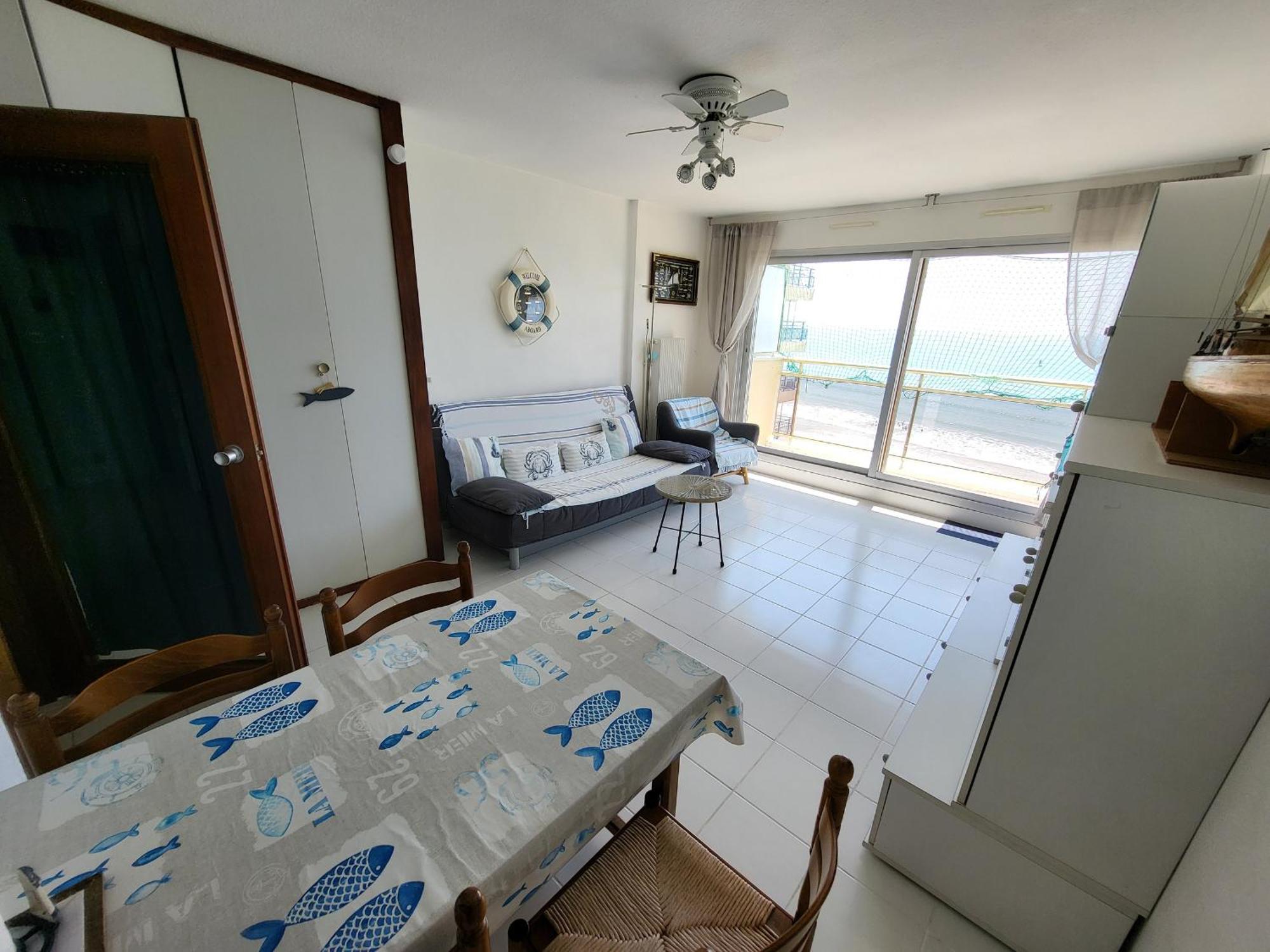 Studio Avec Balcon Face Mer, Parking Et Proche Centre, Aux Sables-D'Olonne - Fr-1-92-774 เลส์ซาบล์-โดล็อนน์ ภายนอก รูปภาพ